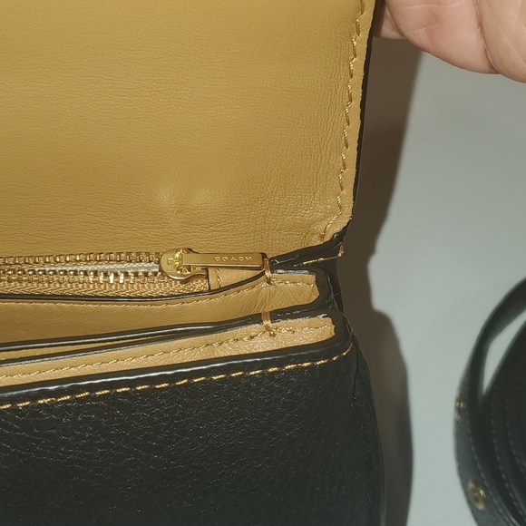 SOLD - Coach Riley 22 - Picture 8 of 10